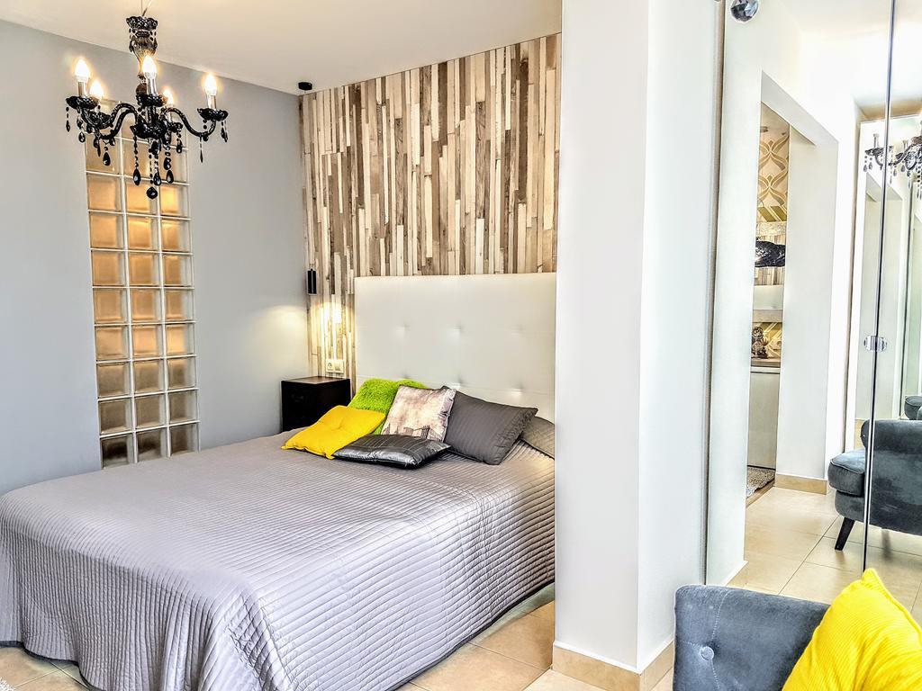 Townhouse Corona Costa Adeje Екстериор снимка